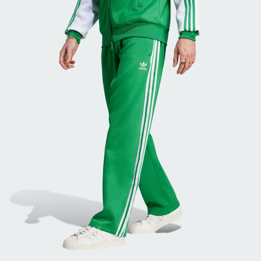 Green track pants top adidas